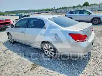 2005 Toyota AVALON фото