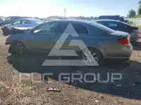 2005 Toyota AVALON photo