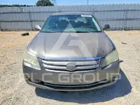 2005 Toyota AVALON фото