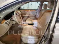 2005 Toyota AVALON photo