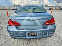 2005 Toyota AVALON фото