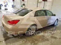 2005 Toyota AVALON photo
