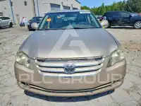 2005 Toyota AVALON фото