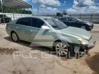 2005 Toyota AVALON фото