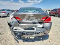 2005 Toyota AVALON фото