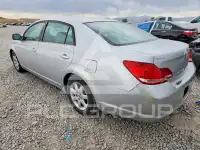 2005 Toyota AVALON фото