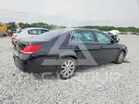 2005 Toyota AVALON фото
