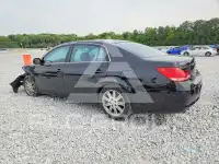 2005 Toyota AVALON фото