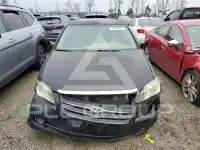 2005 Toyota AVALON photo