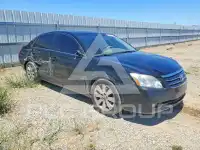 2005 Toyota AVALON фото