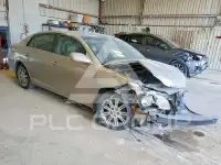 2005 Toyota AVALON фото