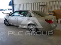 2005 Toyota AVALON фото