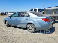 2005 Toyota AVALON фото