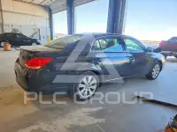 2005 Toyota AVALON фото