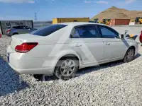 2005 Toyota AVALON фото