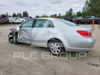 2005 Toyota AVALON фото
