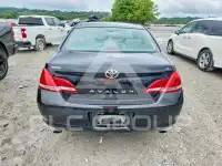 2005 Toyota AVALON фото