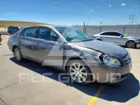 2005 Toyota AVALON фото