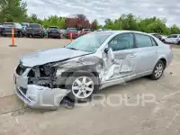 2005 Toyota AVALON фото