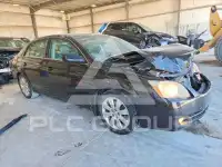 2005 Toyota AVALON фото