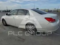 2005 Toyota AVALON фото