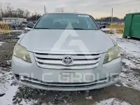 2005 Toyota AVALON фото