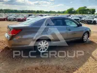 2005 Toyota AVALON фото