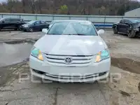 2005 Toyota AVALON фото