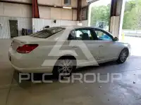 2005 Toyota AVALON фото