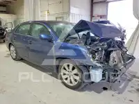 2005 Toyota AVALON photo