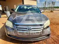 2005 Toyota AVALON фото