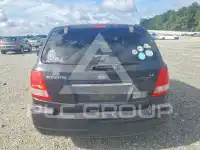 2005 KIA Sorento photo