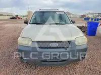 2005 Ford ESCAPE фото