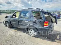 2005 Ford ESCAPE photo