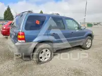 2005 Ford ESCAPE photo