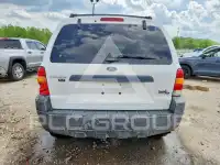 2005 Ford ESCAPE photo