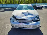 2005 Ford FOCUS photo