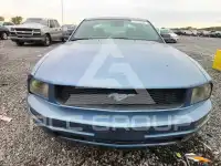 2005 Ford MUSTANG photo