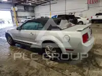 2005 Ford MUSTANG фото