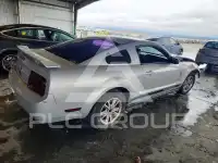 2005 Ford MUSTANG фото