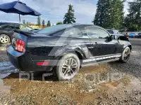 2005 Ford MUSTANG photo