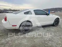 2005 Ford MUSTANG фото