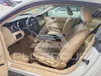 2005 Ford MUSTANG фото