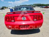 2005 Ford MUSTANG фото
