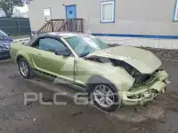 2005 Ford MUSTANG фото