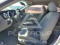 2005 Ford MUSTANG photo