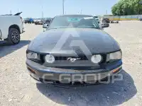 2005 Ford MUSTANG photo