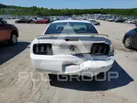 2005 Ford MUSTANG фото