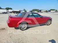 2005 Ford MUSTANG фото