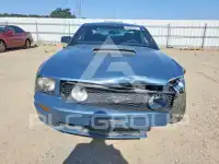 2005 Ford MUSTANG photo